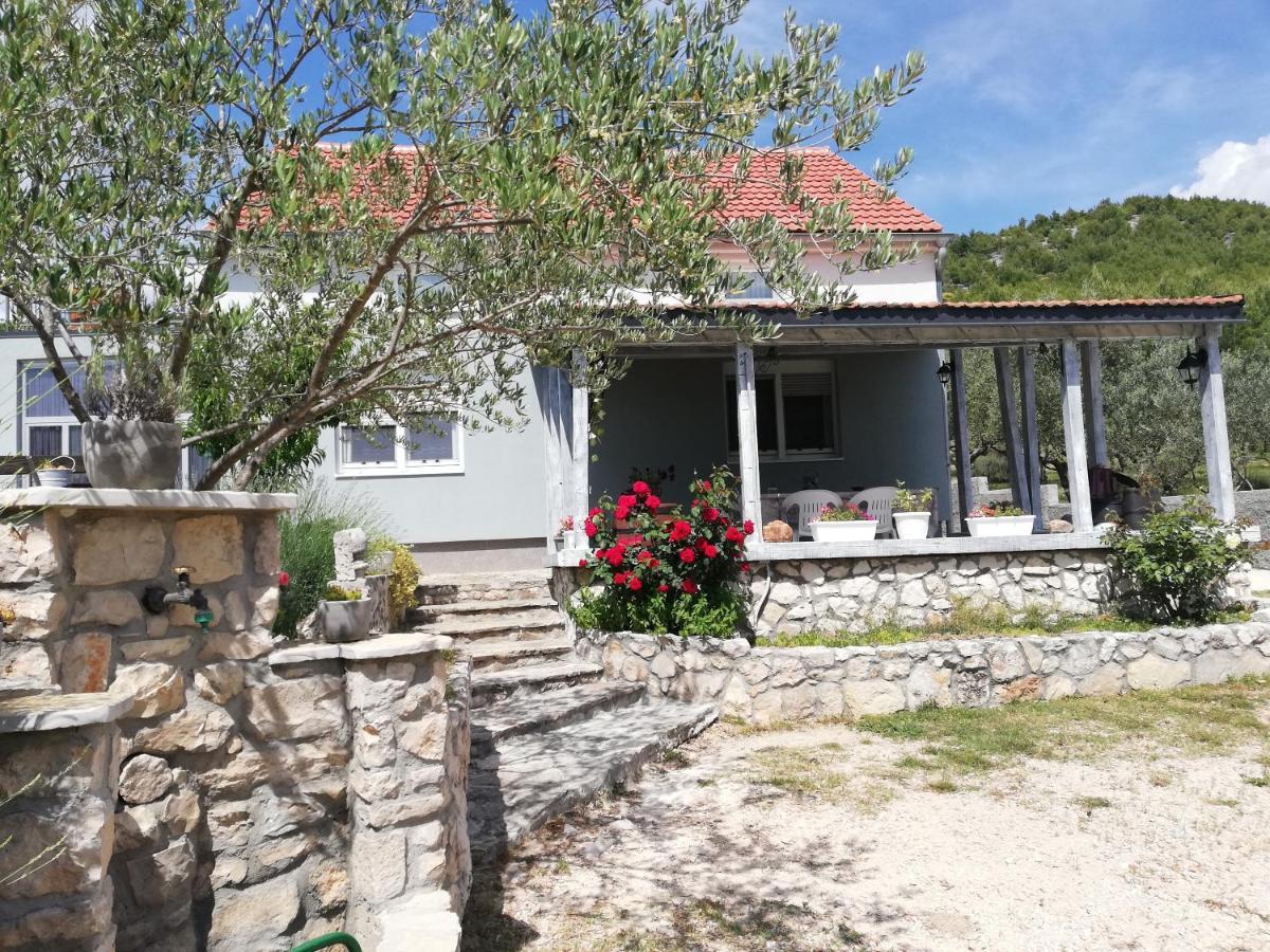 Apartmani Goga Skradin Exterior foto